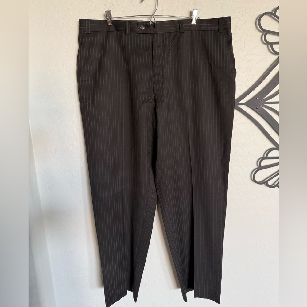 CALVIN KLEIN Men's 100% Wool Black Pinstripe Dress Pants - 40/30